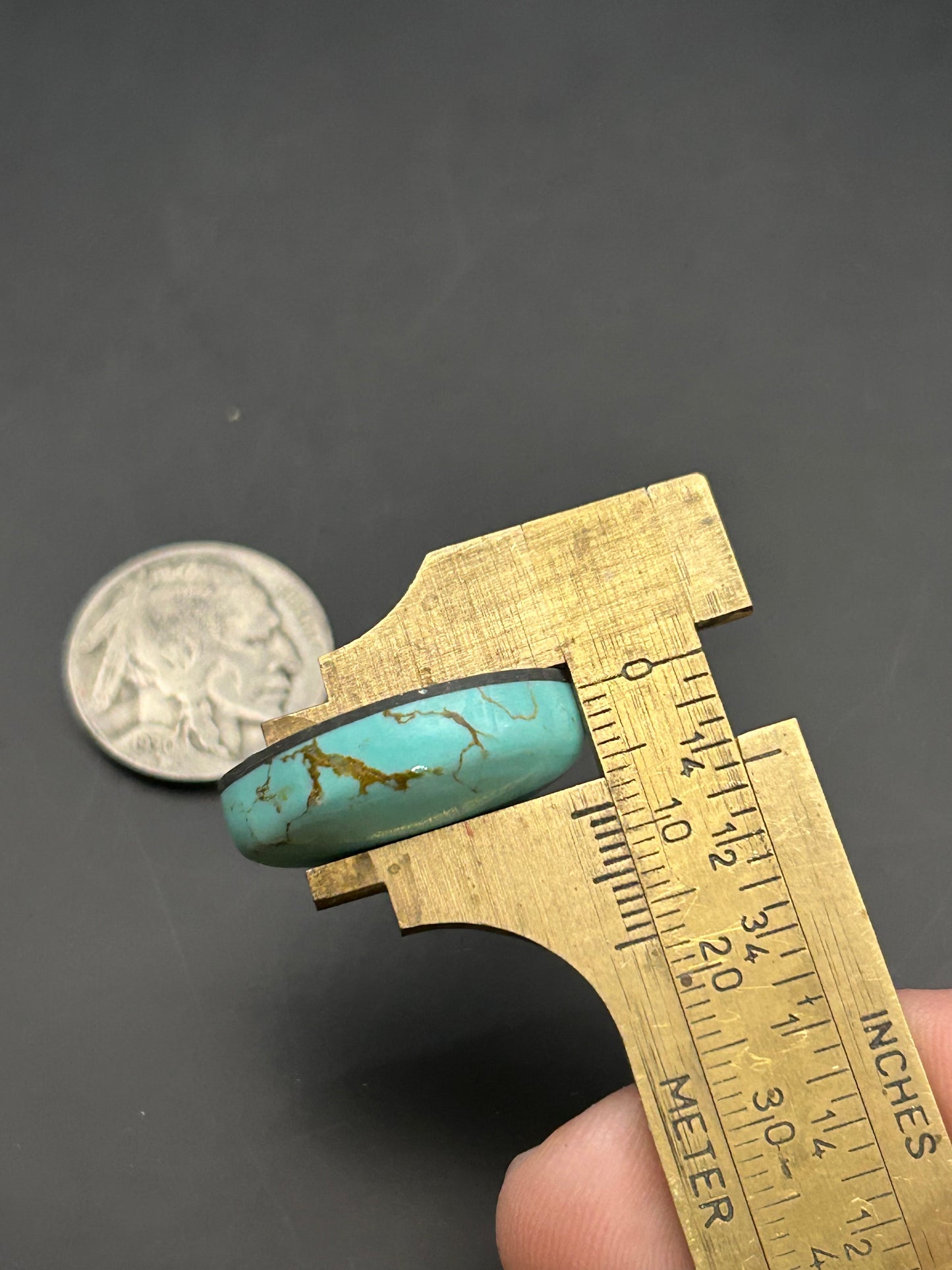 Kingman Turquoise 24cts Cabochon