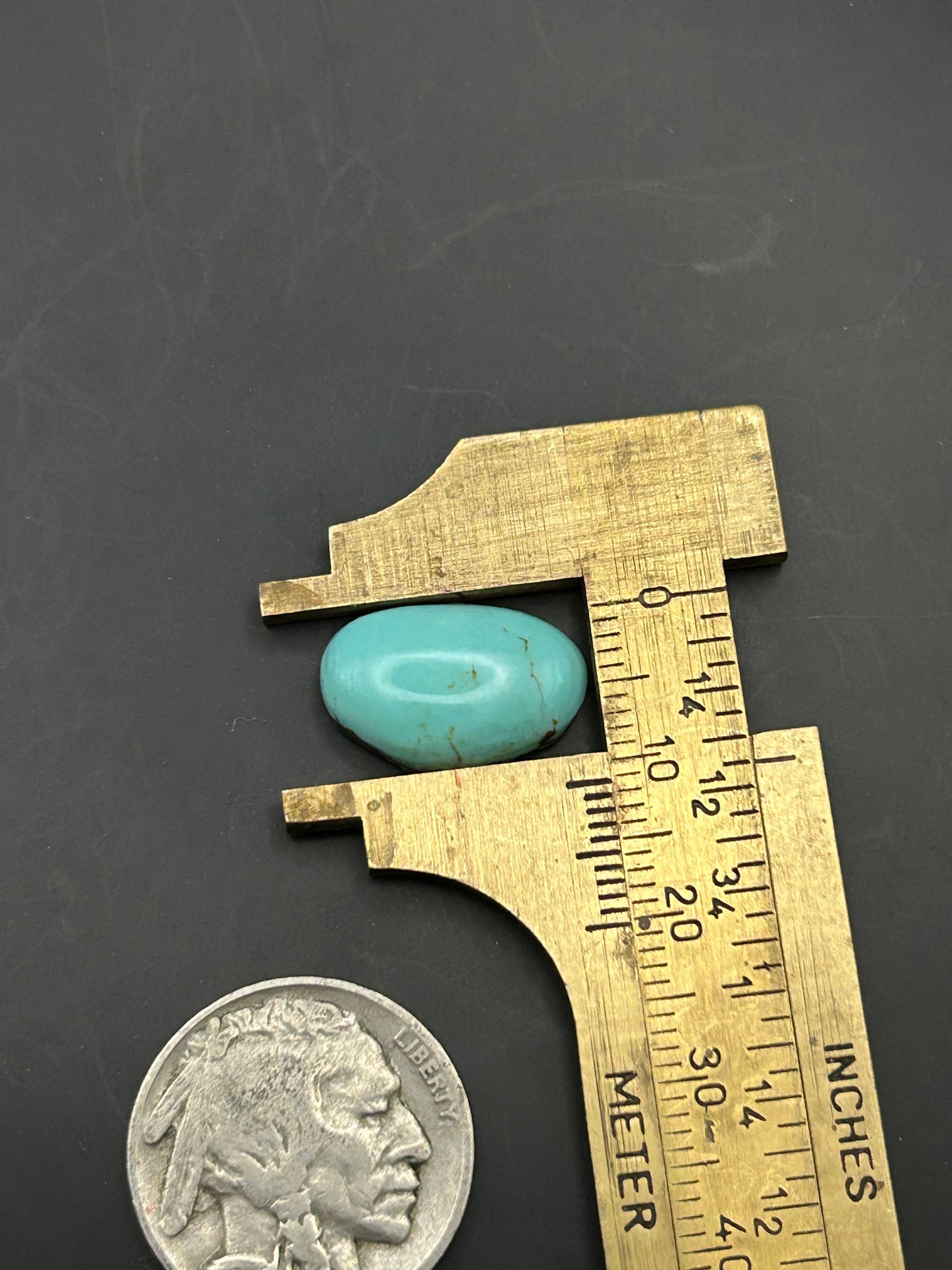 Kingman Turquoise 5.5cts Cabochon